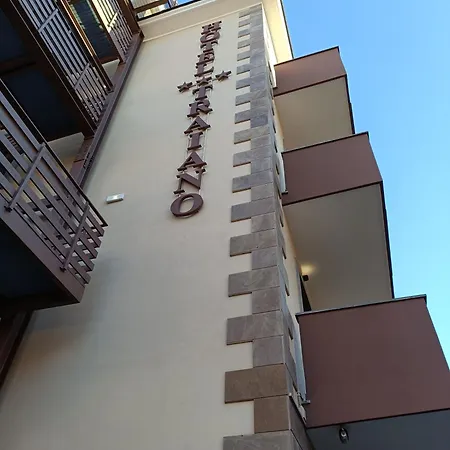 Hotel Traiano-3